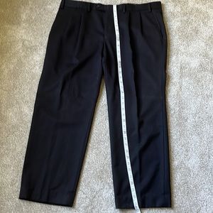 Black Men’s CHAPS pants